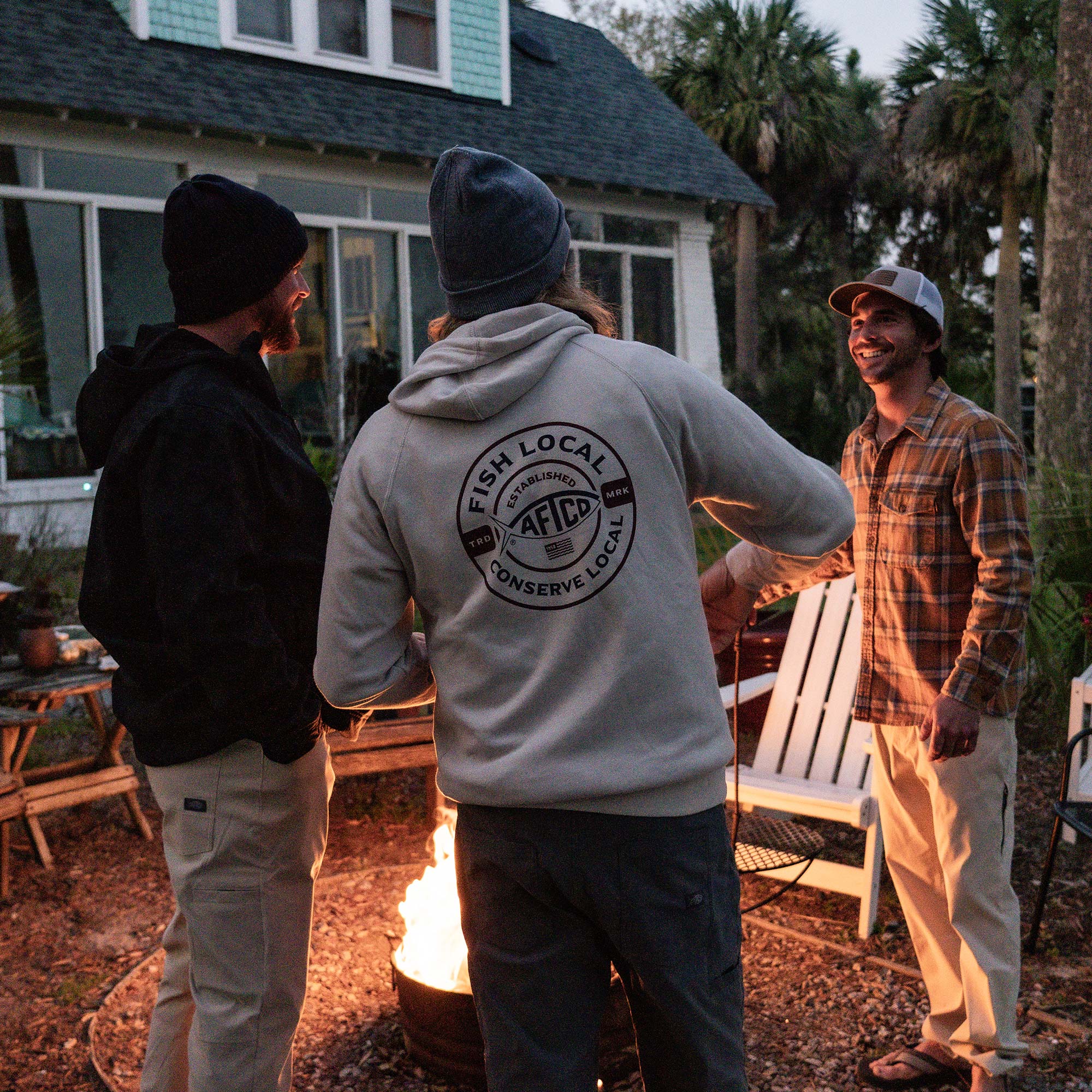 Classico Pullover Hoodie - Image 16