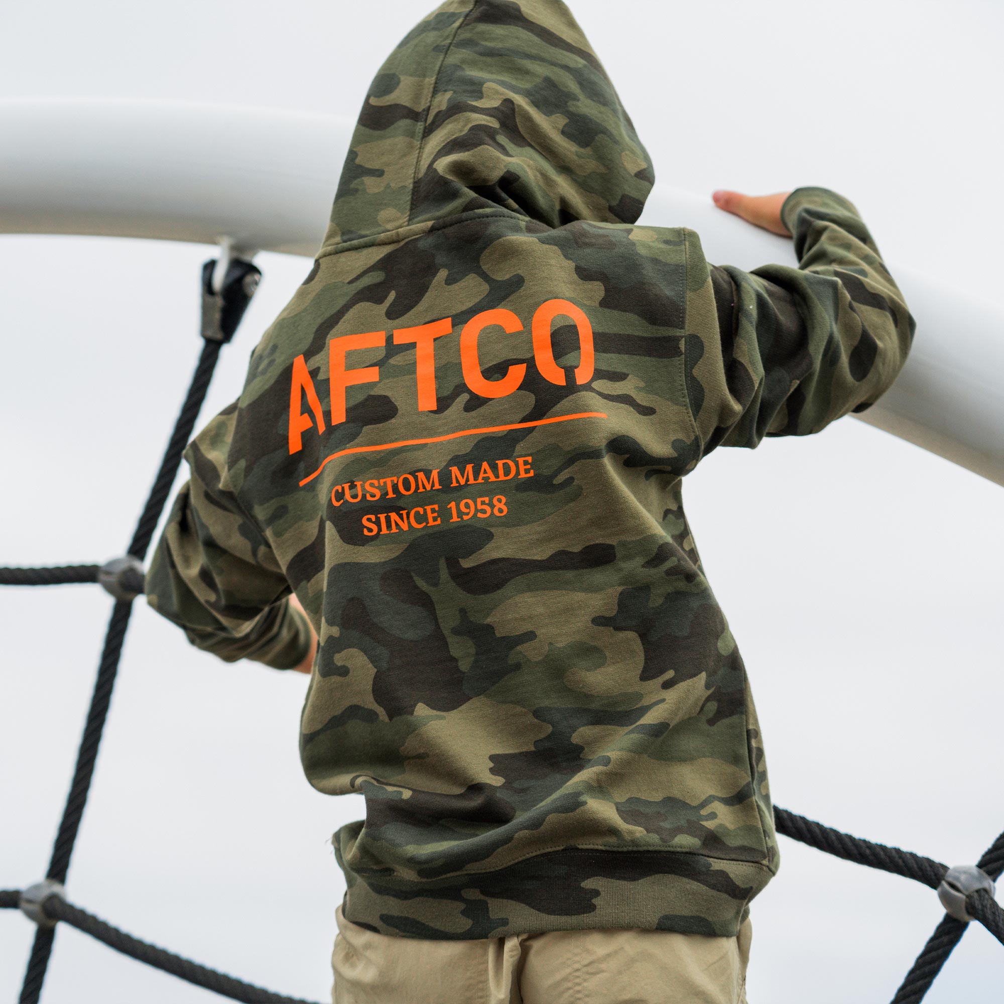 Youth Radar Camo Pullover Hoodie - Image 10