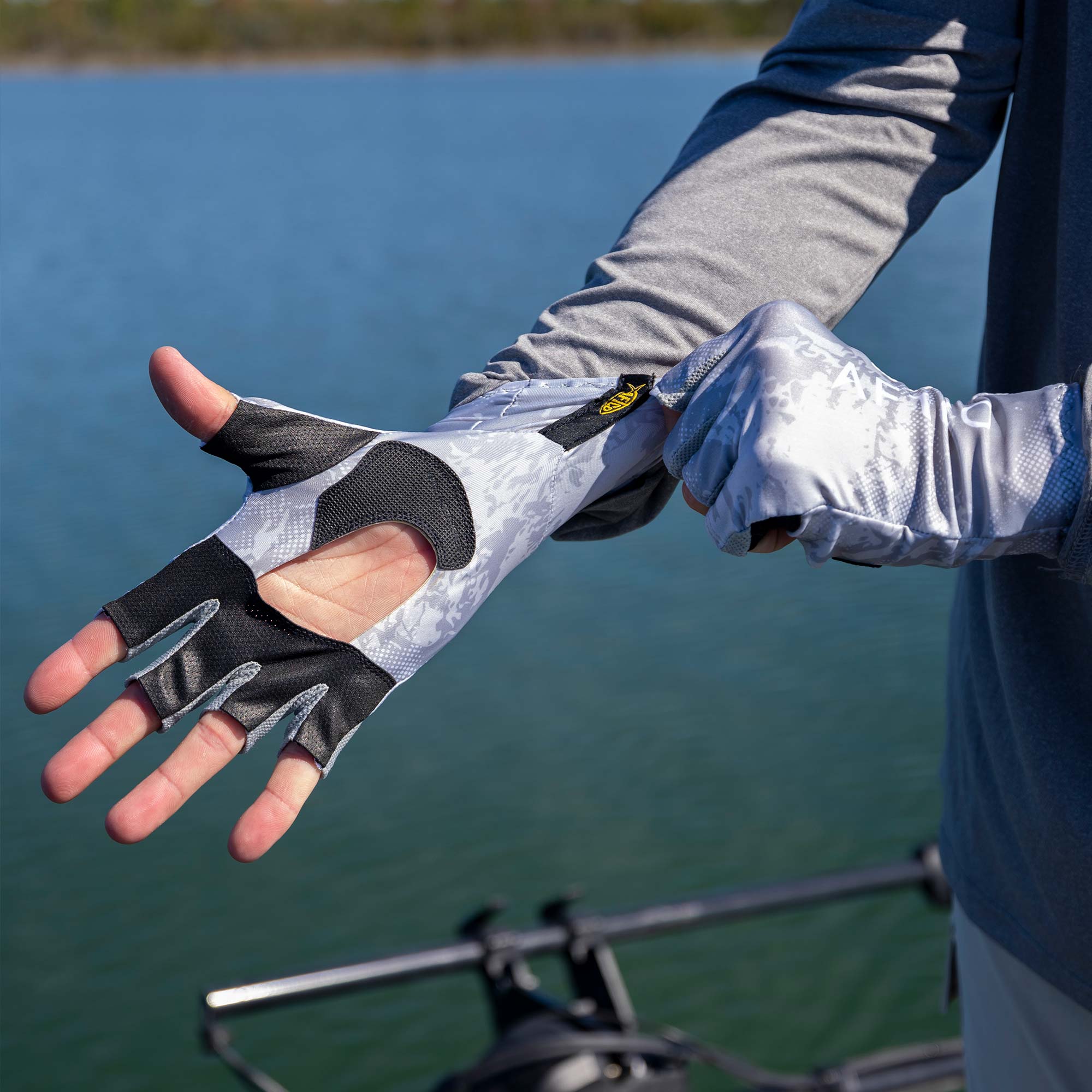 Solago Sun Gloves - Image 14