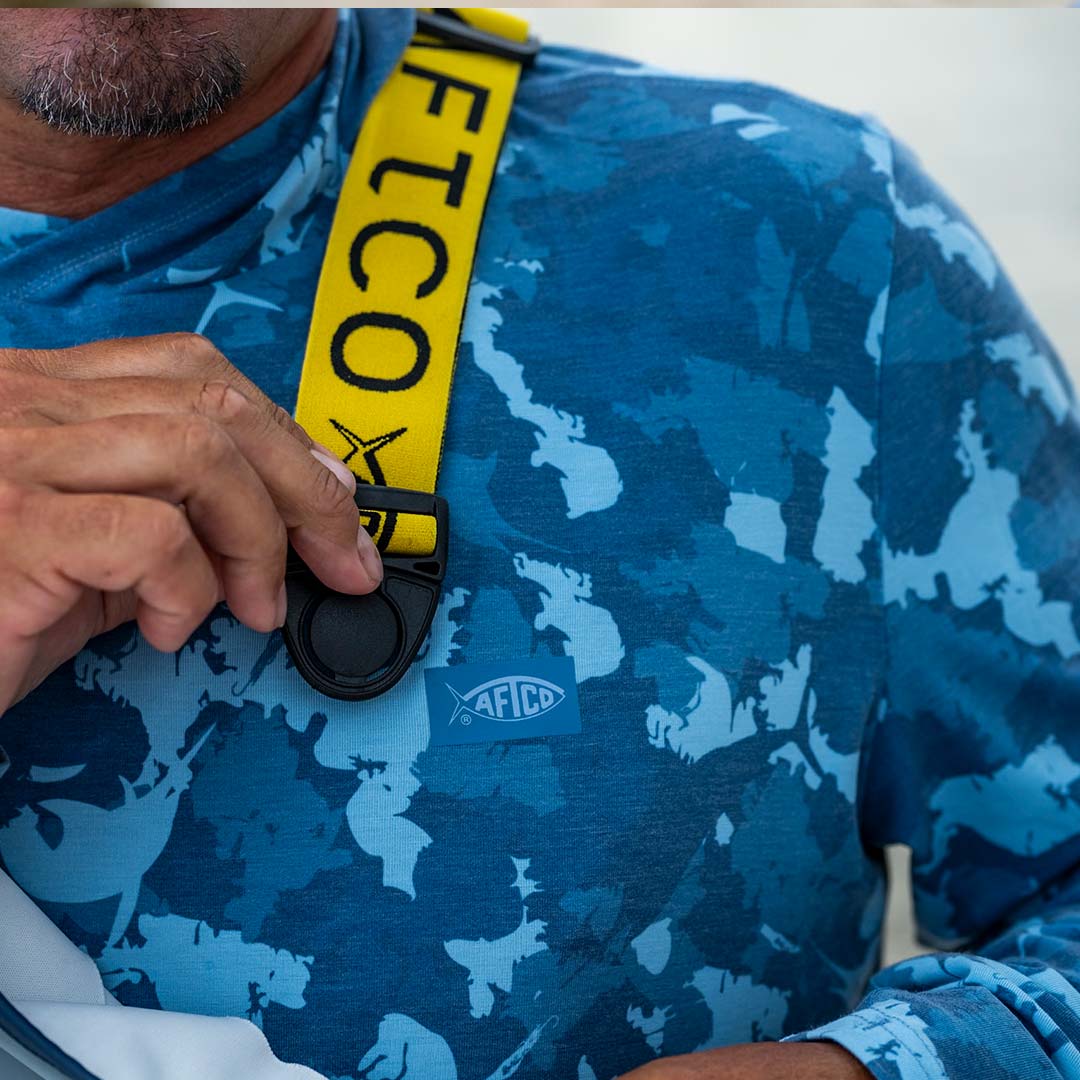 Ocean Bound Hooded Performance Shirt - Image 25