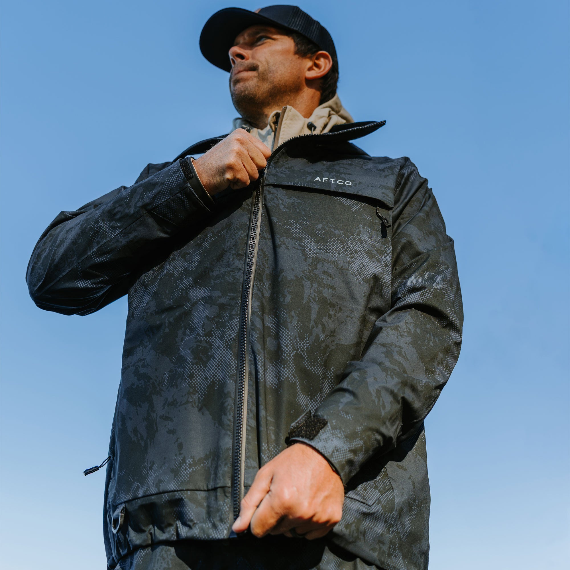 Stormbreaker Jacket - Image 17